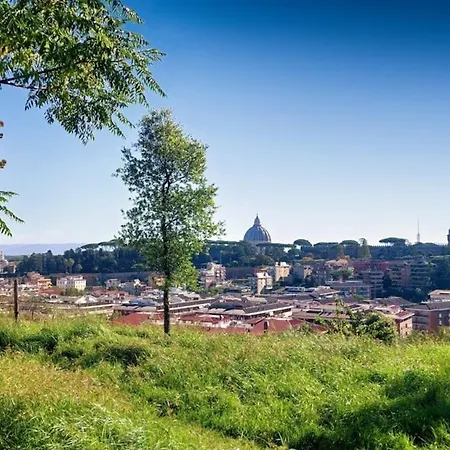 Trinita' Dei Monti, Night Check-in Also Available Affittacamere 3*